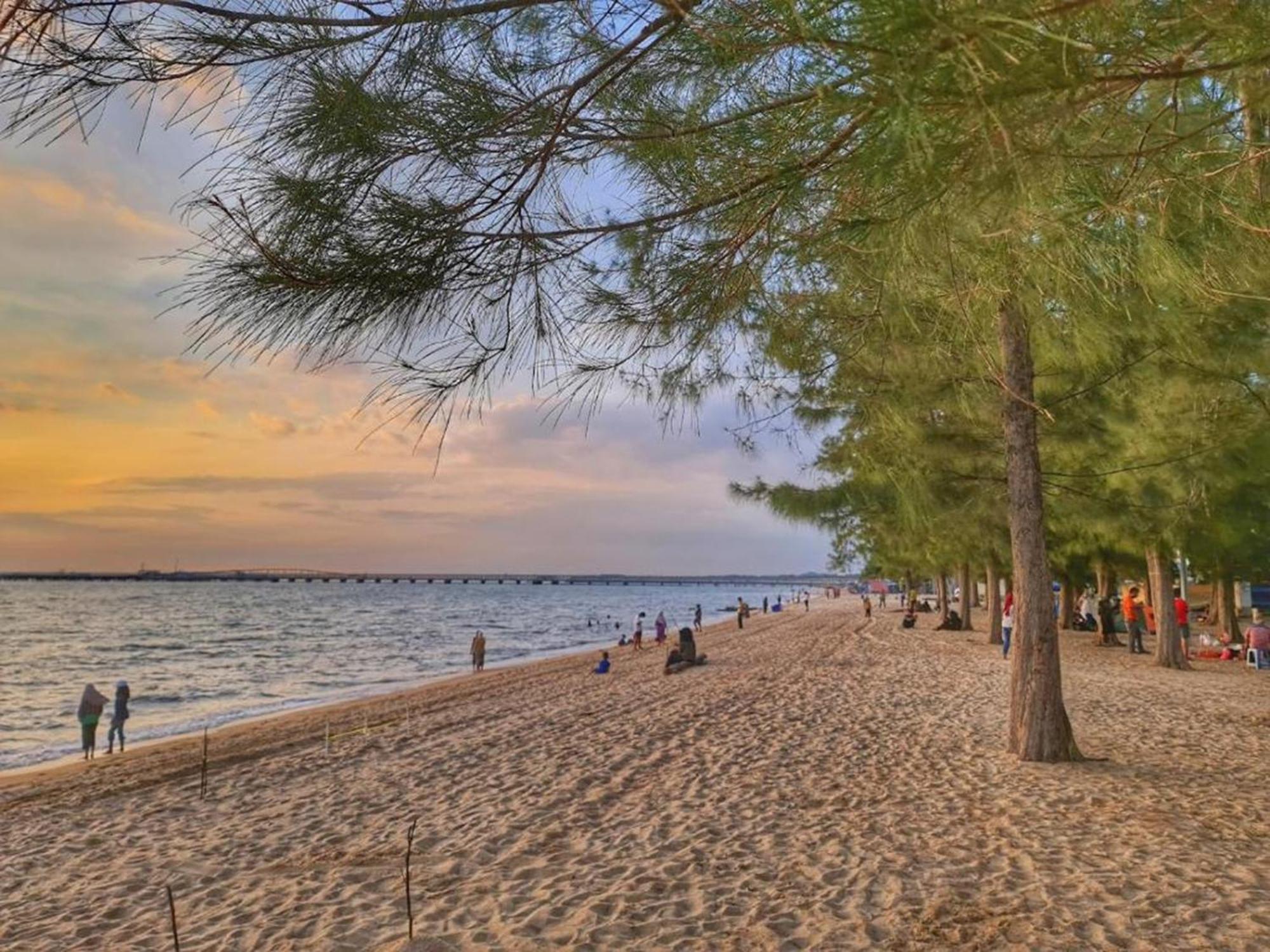Mutiara Melaka Beach Resort By Glex Tangga Batu Zewnętrze zdjęcie
