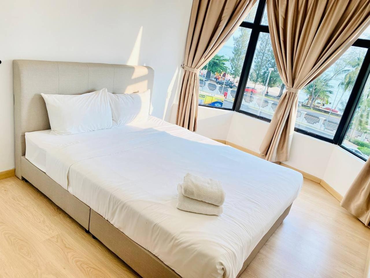 Mutiara Melaka Beach Resort By Glex Tangga Batu Zewnętrze zdjęcie